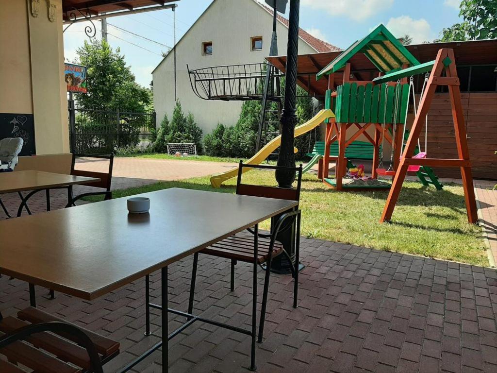 Gyulai Mesehaz Apartman エクステリア 写真